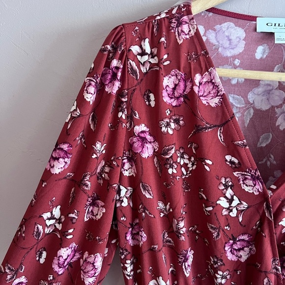 Maroon Floral Peplum Women's Top, Size Large - Picture 5 of 6